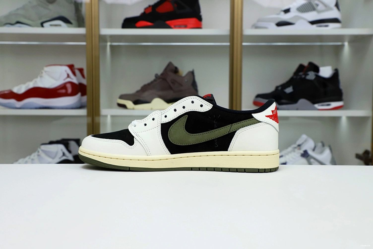 JORDAN NIKE 1 “Olive” AIR X SCOTT LOW TRAVIS OG 1229